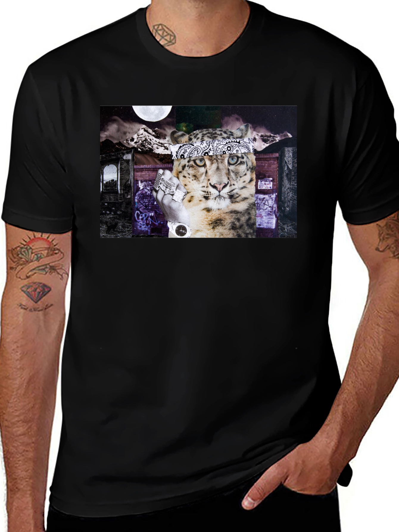 Graphic Print Black T-Shirt - Leopard Bandana