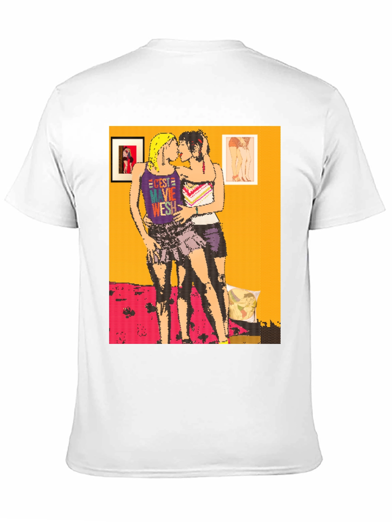 Retro Pixel Art Lesbian Kiss T-Shirt