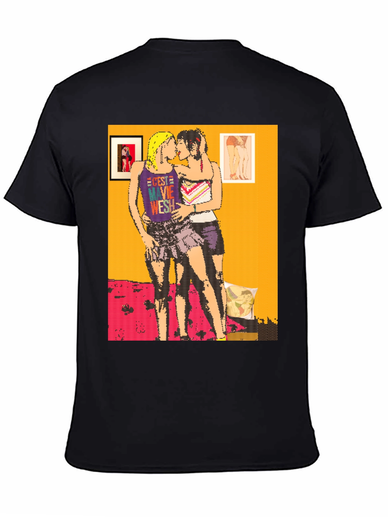 Retro Pixel Art Lesbian Kiss T-Shirt