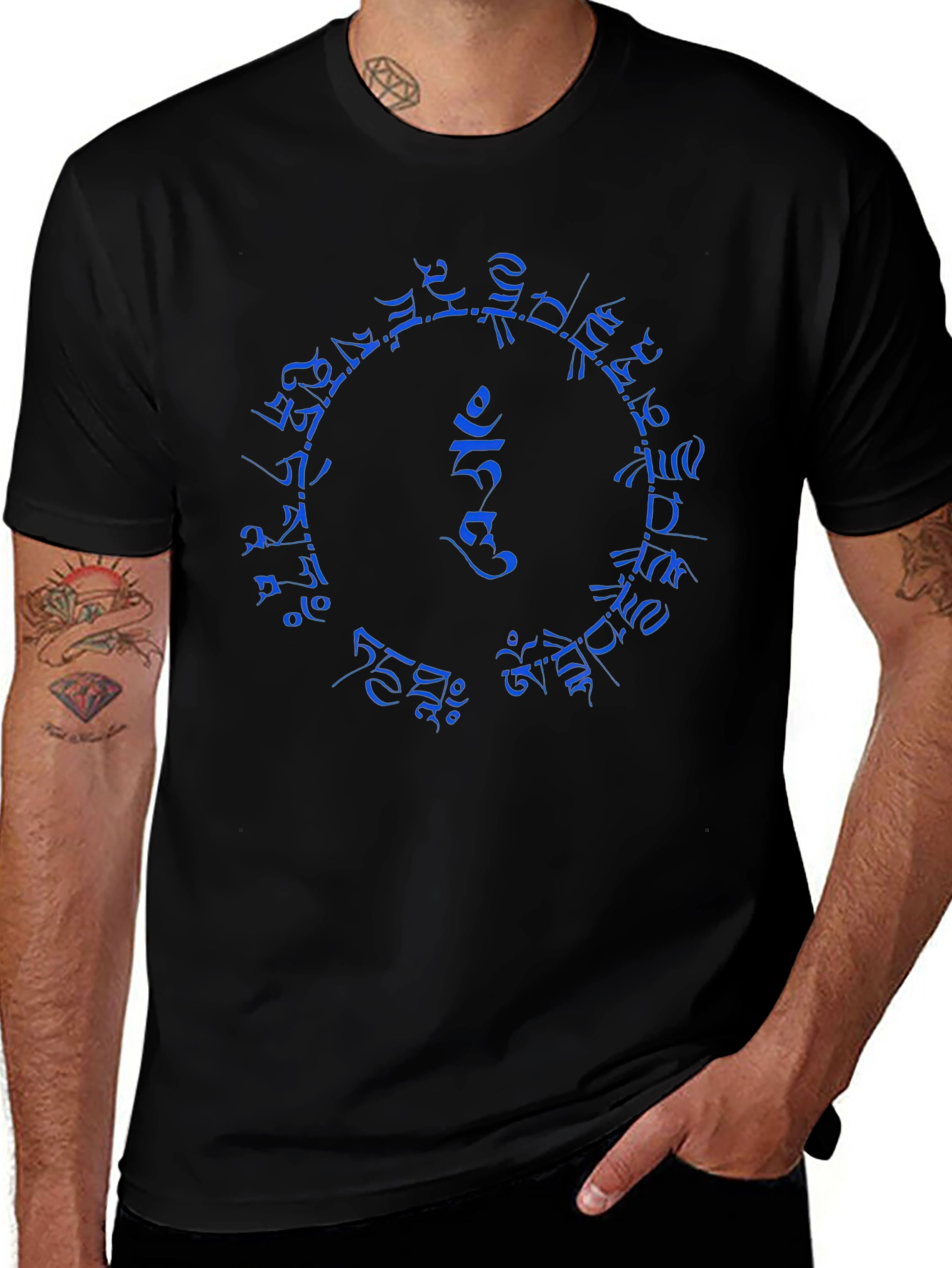 Mystic Circle Graphic T-Shirt - Black