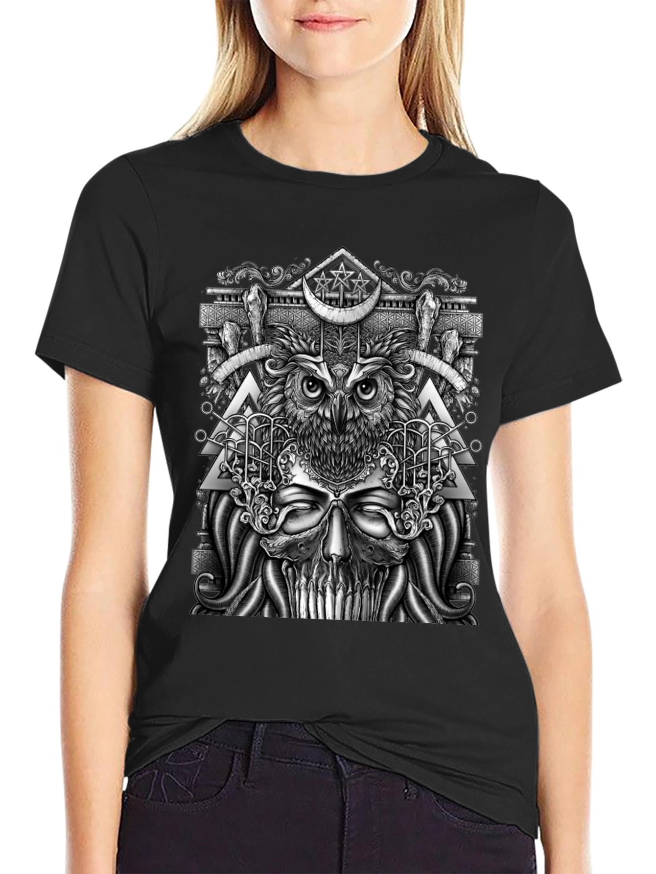 Mystic Owl & Skull Graphic Tee - Unique Design
