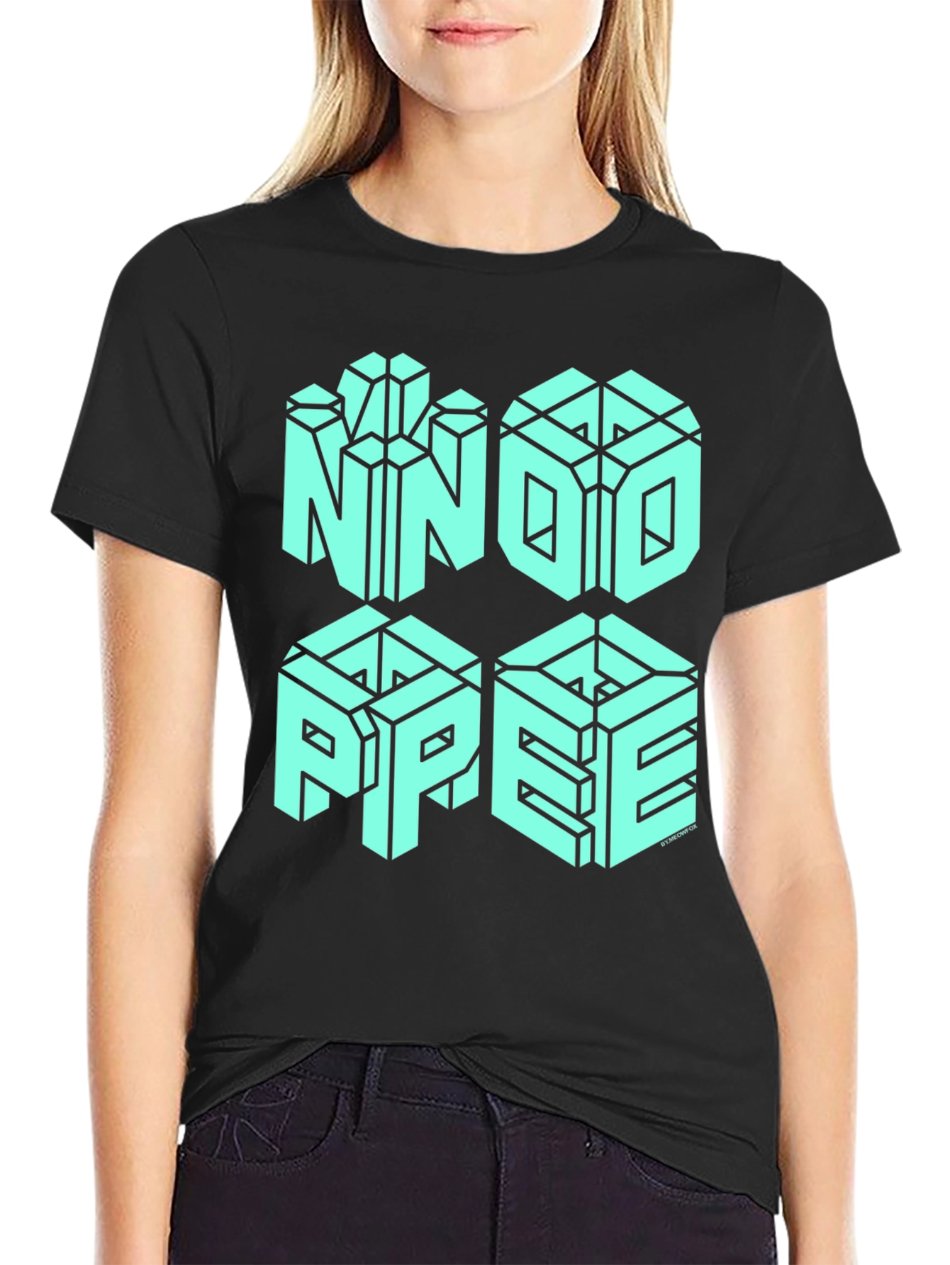 NNOI PPEE Optical Illusion Graphic Tee