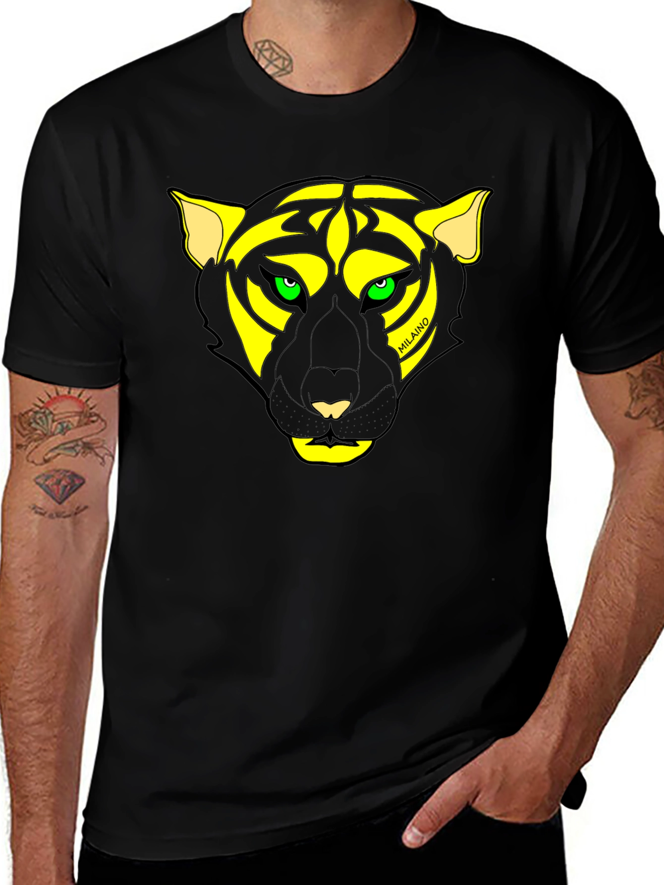 Mens Black T-Shirt with Unique Tiger Graphic