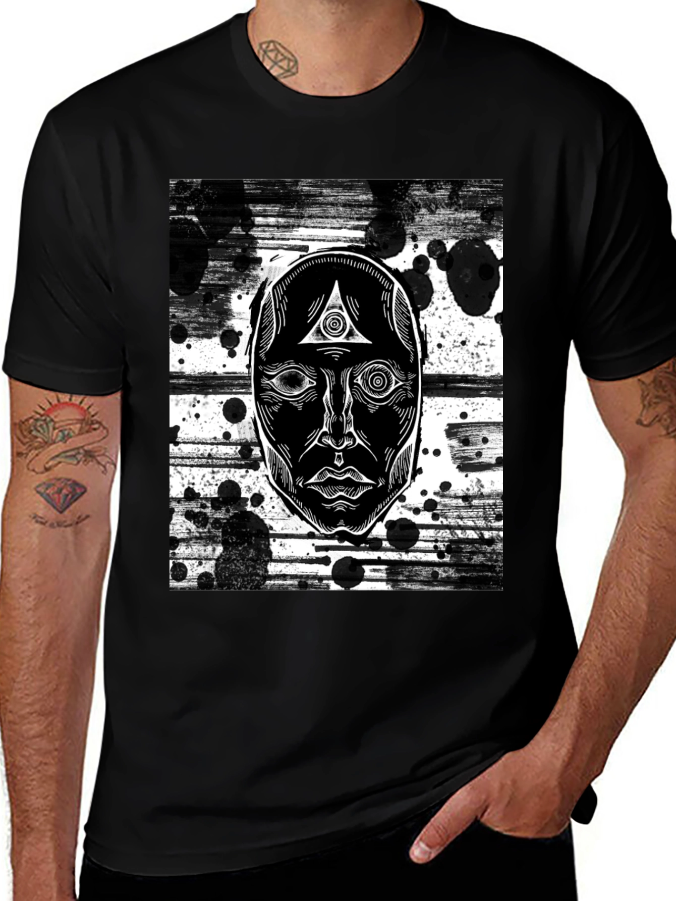 Mystic Eye Graphic Tee - Black Cotton T-Shirt