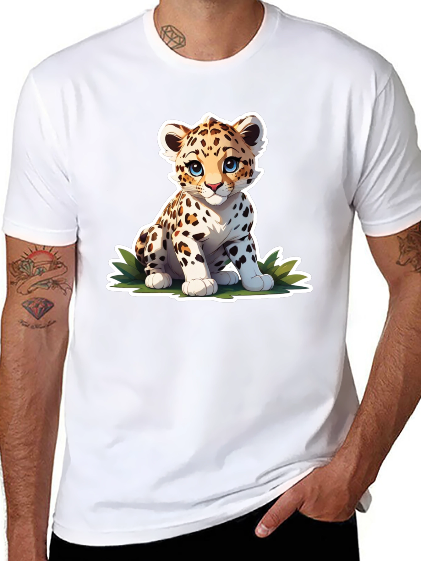 Cute Cartoon Leopard Graphic Tee - Black