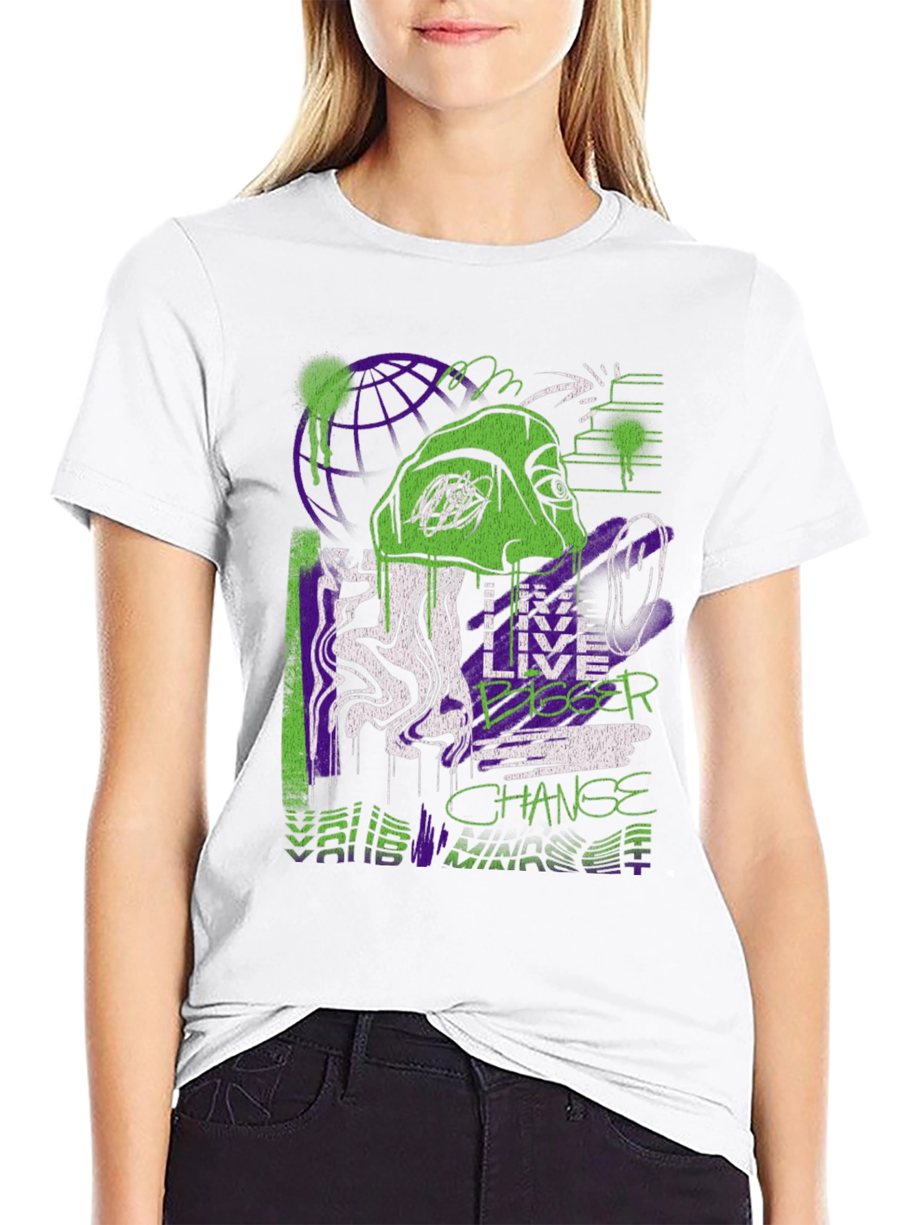 Live Bigger Graphic Print T-Shirt