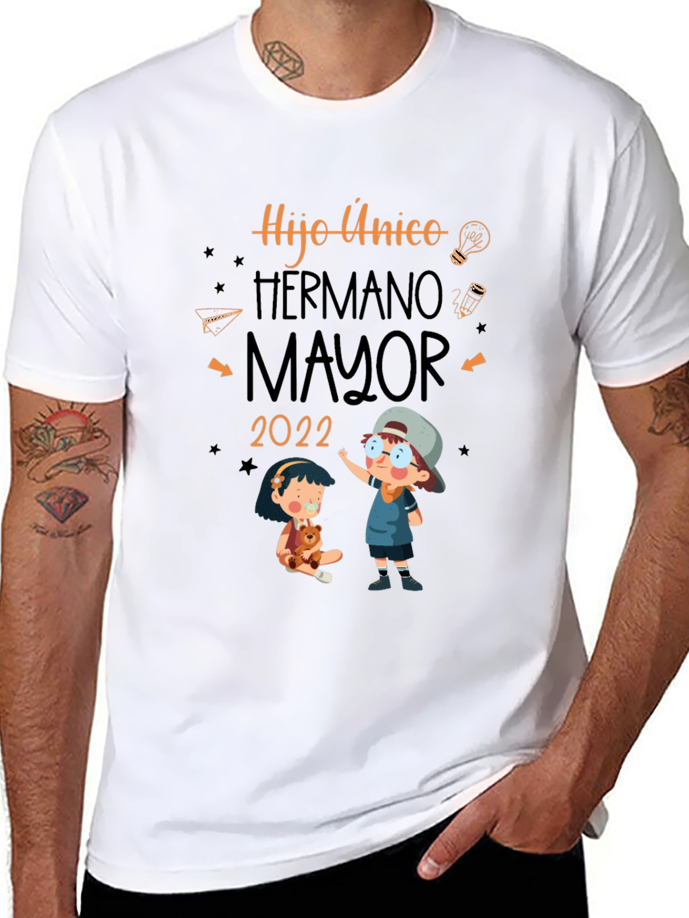 Hijo Unico Hermano Mayor 2022 T-Shirt