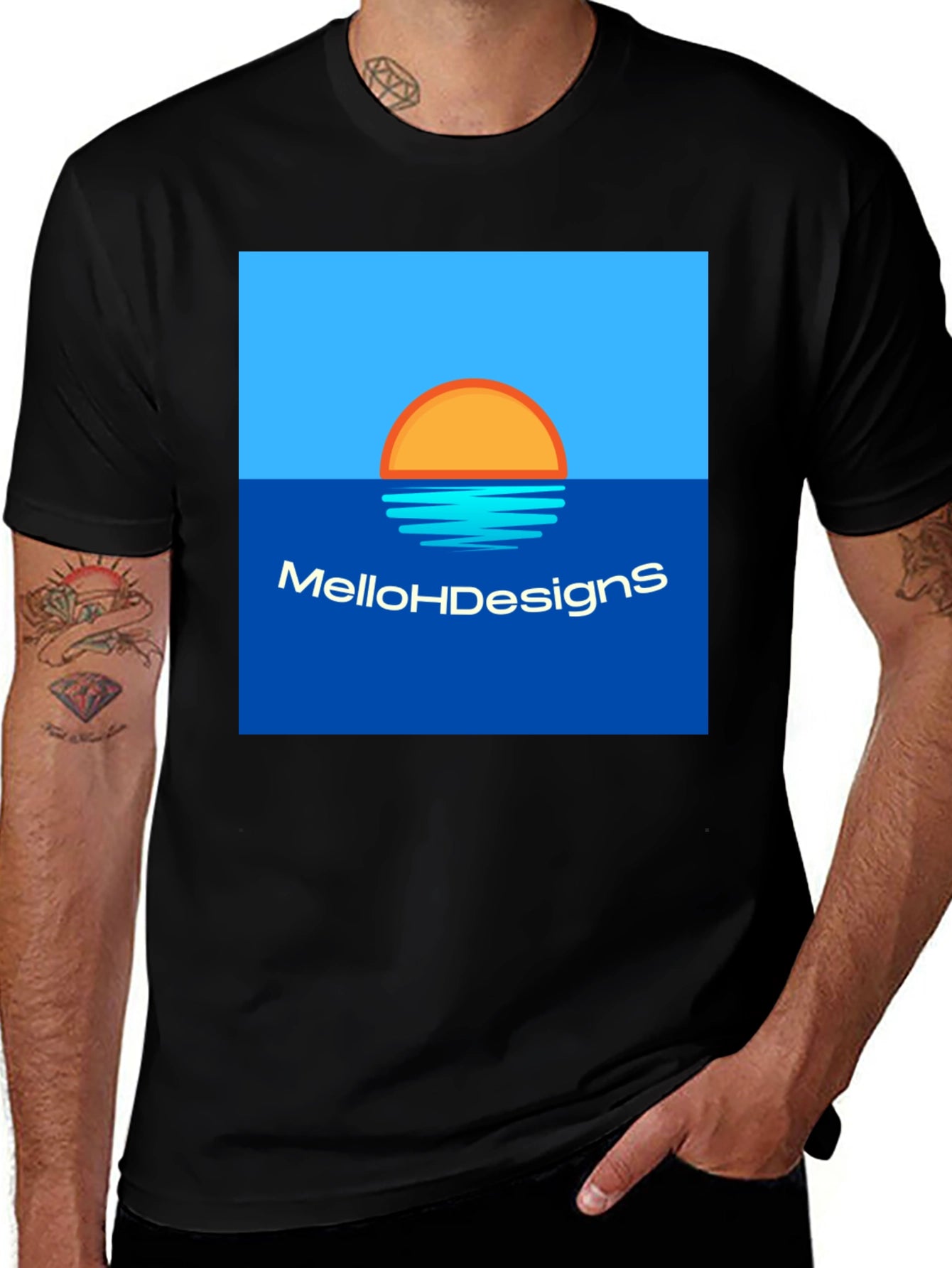 MelloHDesigns Sunset Graphic Tee - Black