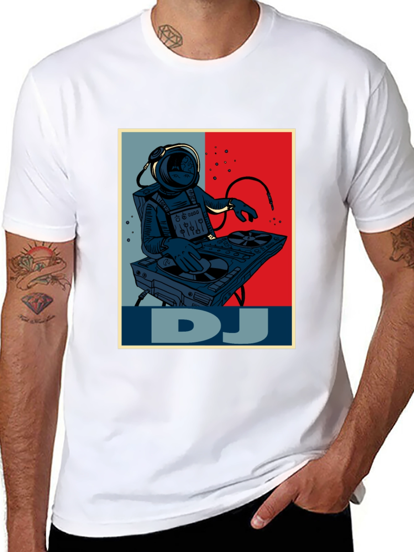 Astronaut DJ Graphic T-Shirt - Space Music Lover Tee