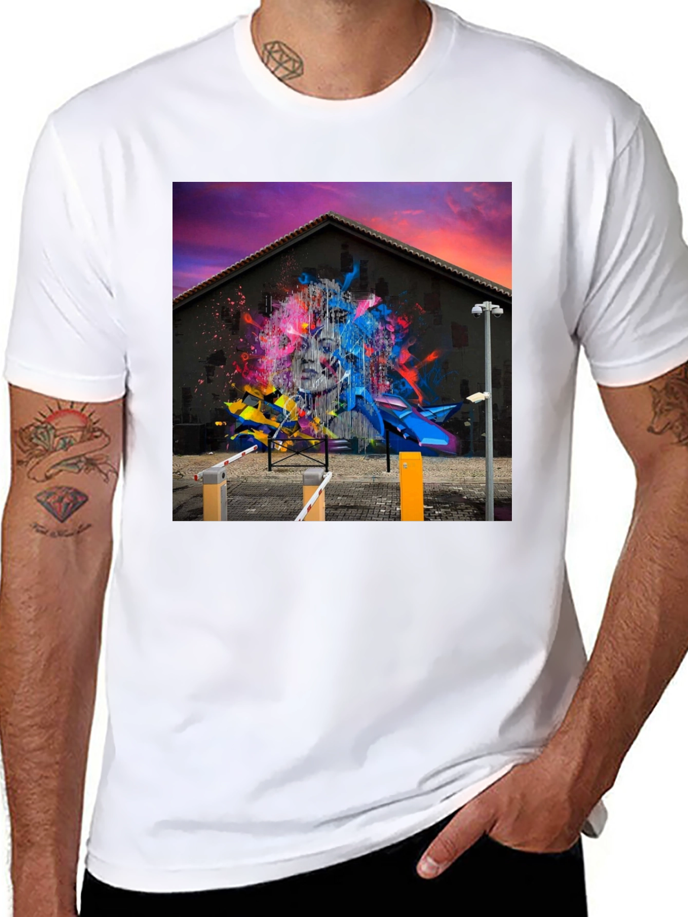Graffiti Art Graphic Tee - Modern Street Style
