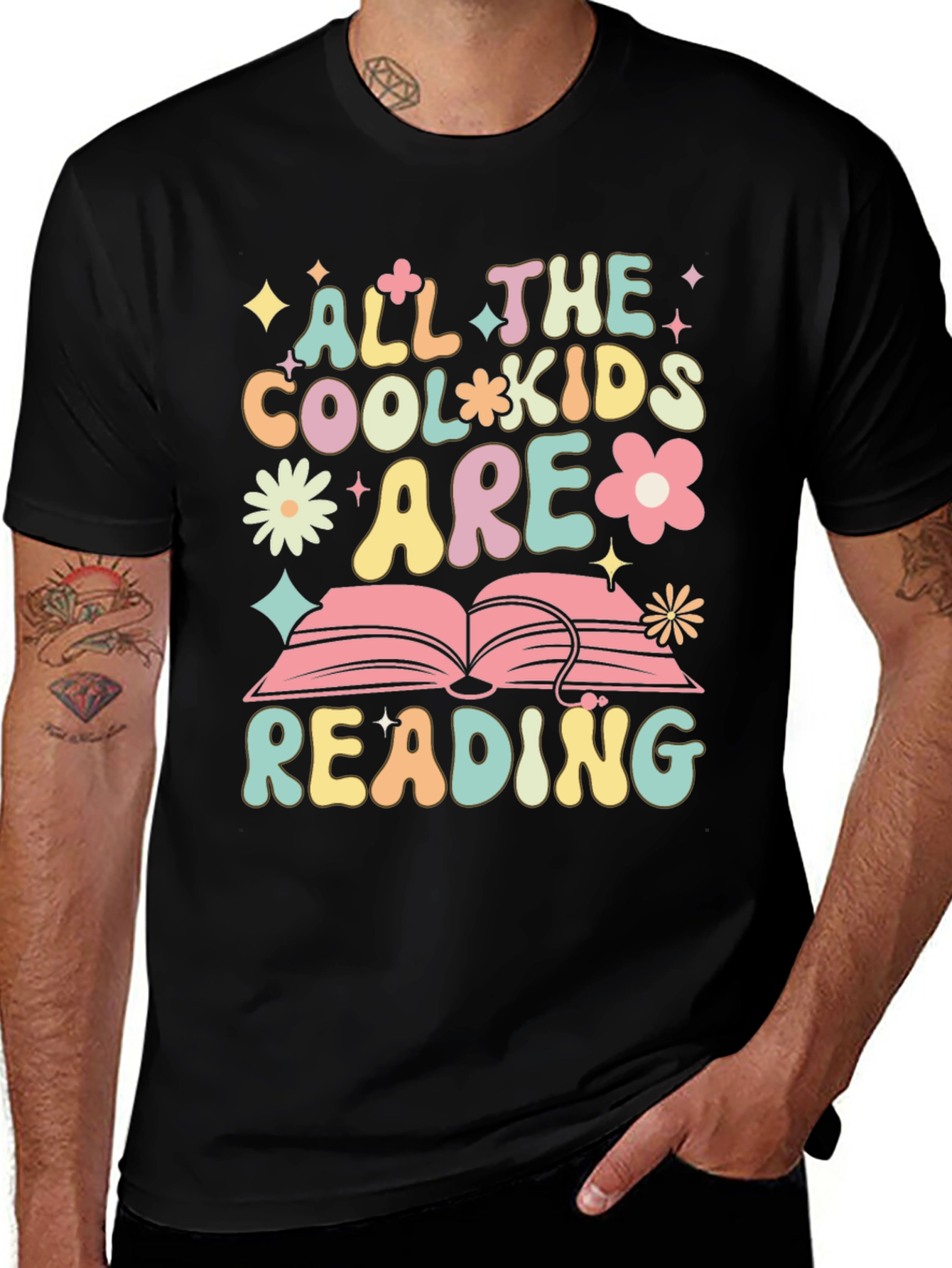 All The Cool Kids Are Reading Black T-Shirt