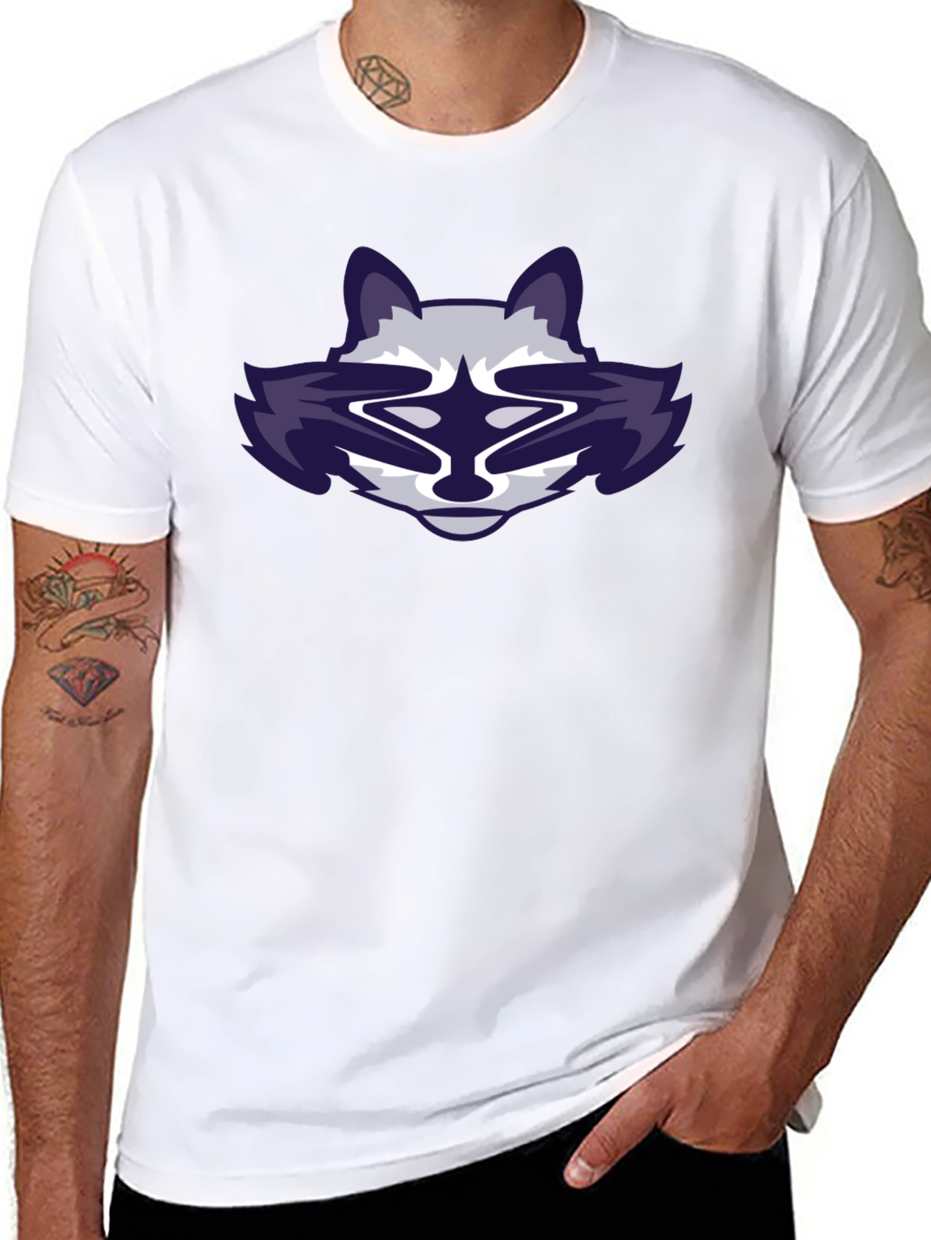 Cool Raccoon Graphic Black T-Shirt