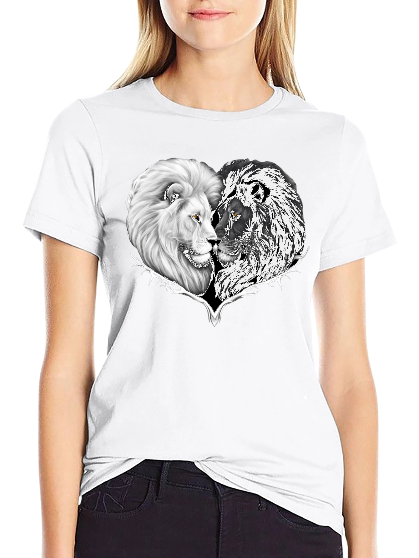 Yin Yang Lion Heart Graphic Tee - Black