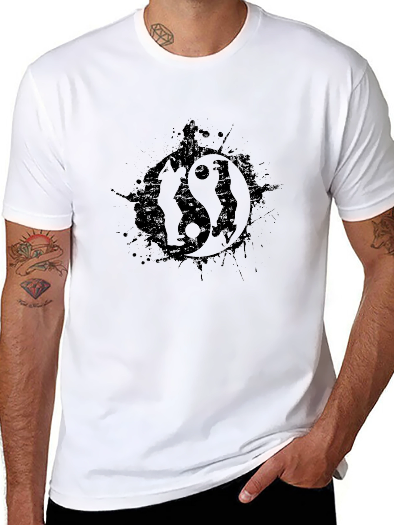 Yin Yang Wolf Graphic T-Shirt - Stylish Black Tee