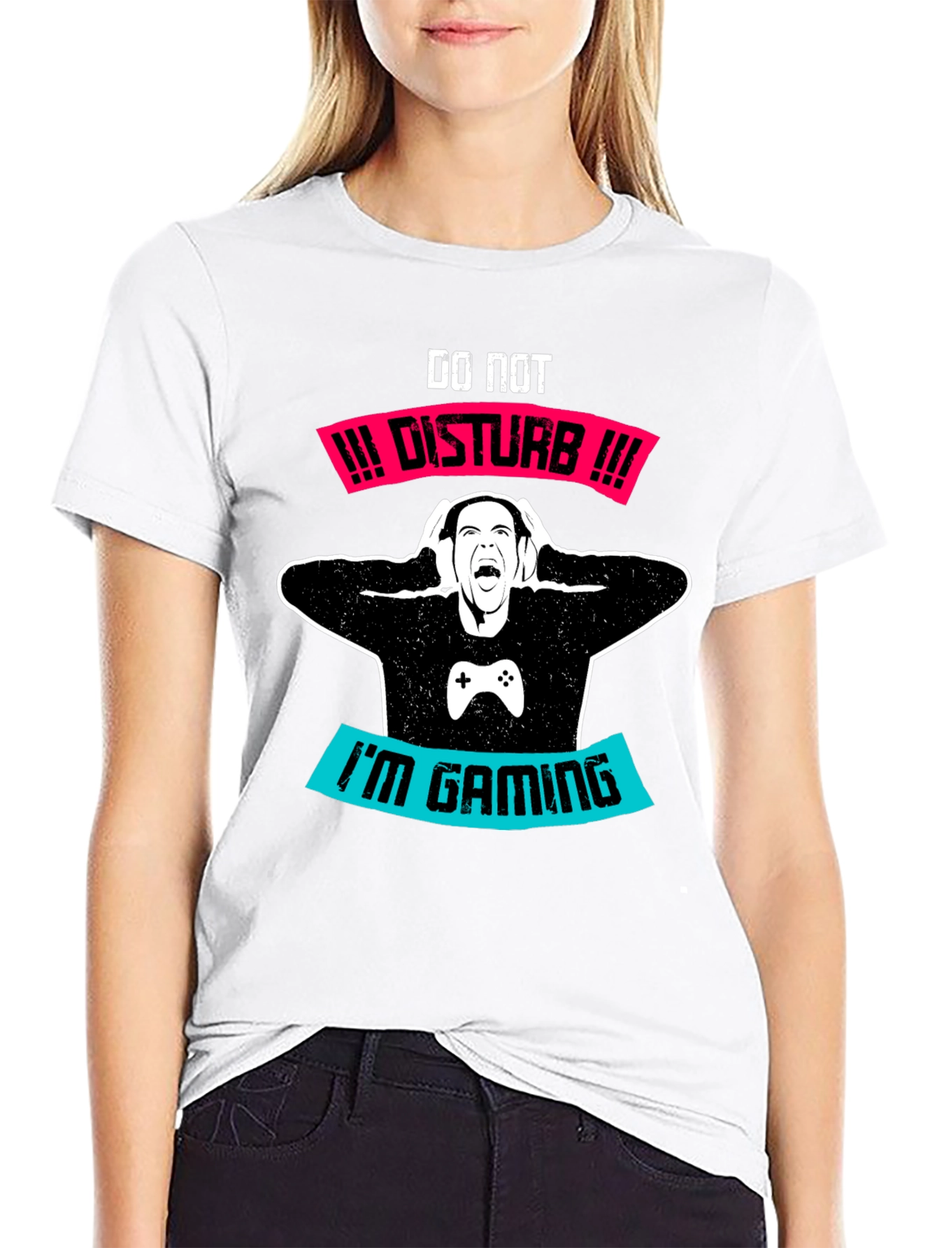 Gamer T-Shirt - Do Not Disturb Im Gaming!